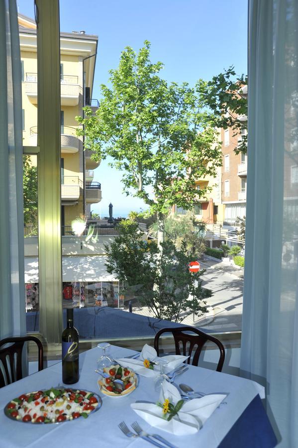 Hotel City Misano Adriatico Εξωτερικό φωτογραφία